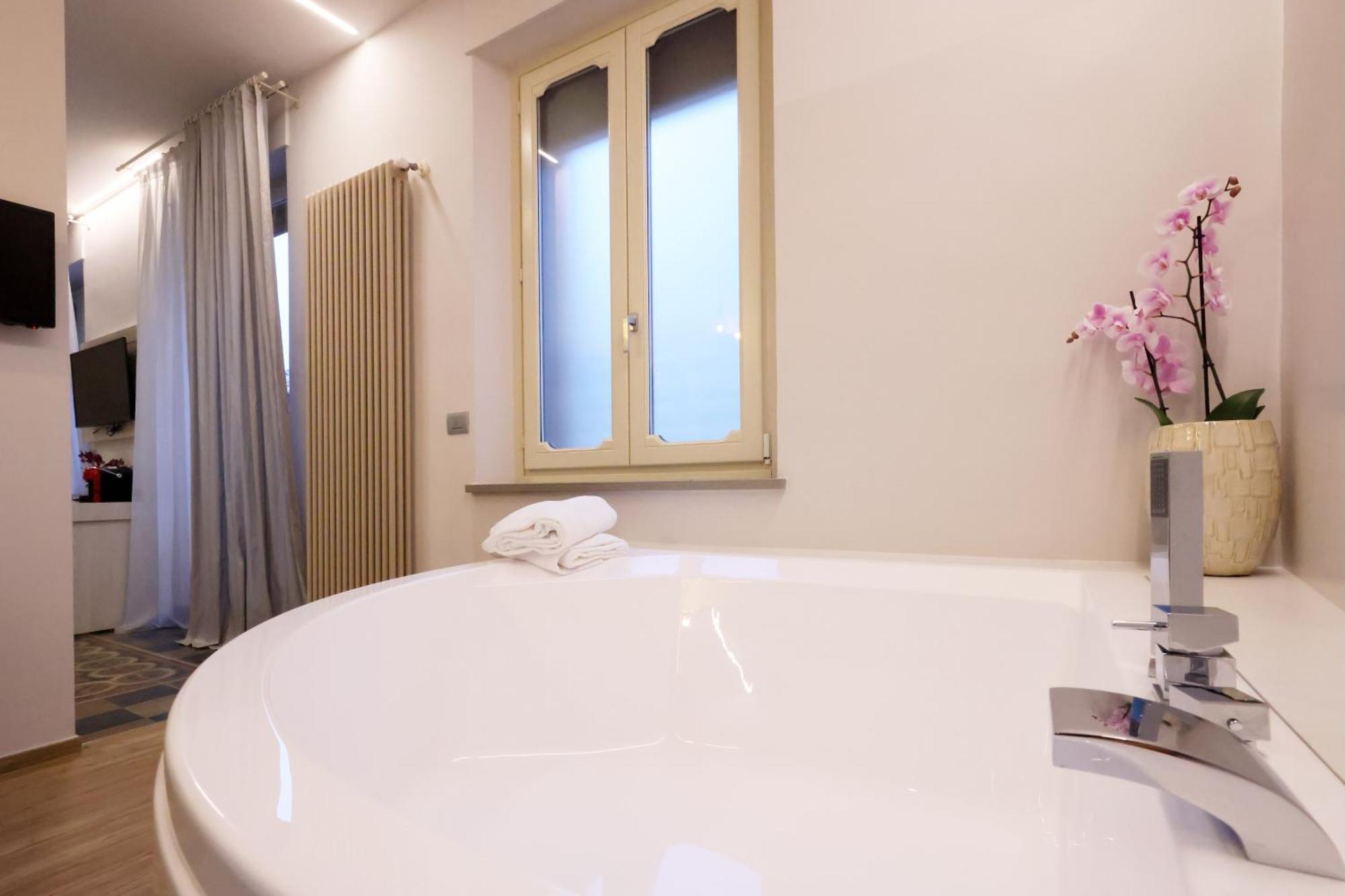 Bed and Breakfast Palazzo Belli Alba  Exterior foto