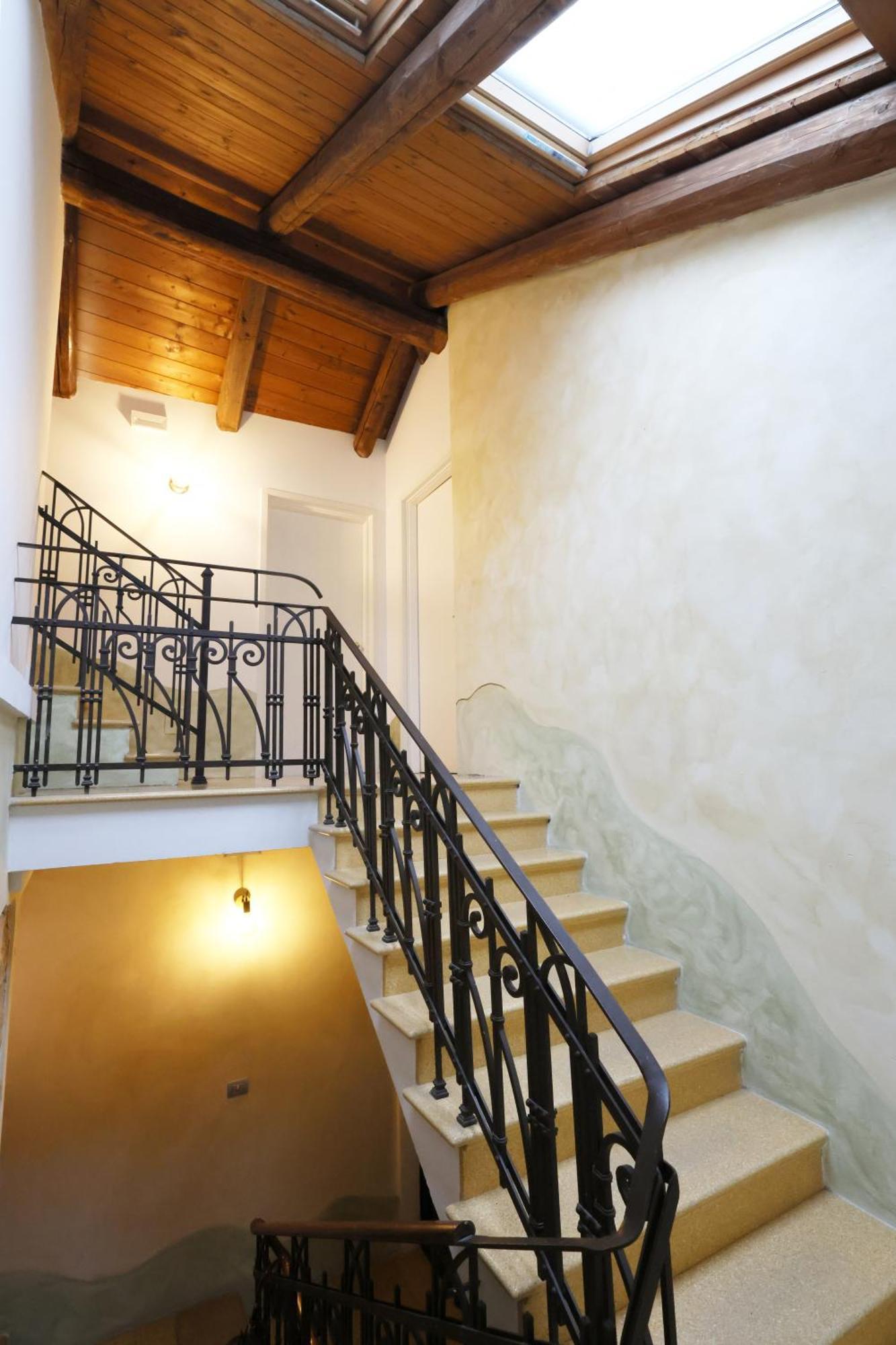 Bed and Breakfast Palazzo Belli Alba  Exterior foto